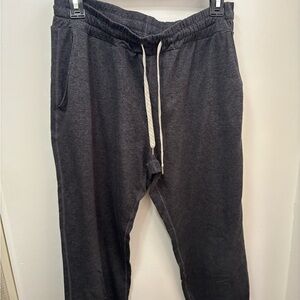 Vuori Women’s Performance Joggers